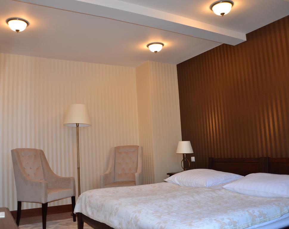 Hotel Nowodworski Lehnice Pokoj fotografie