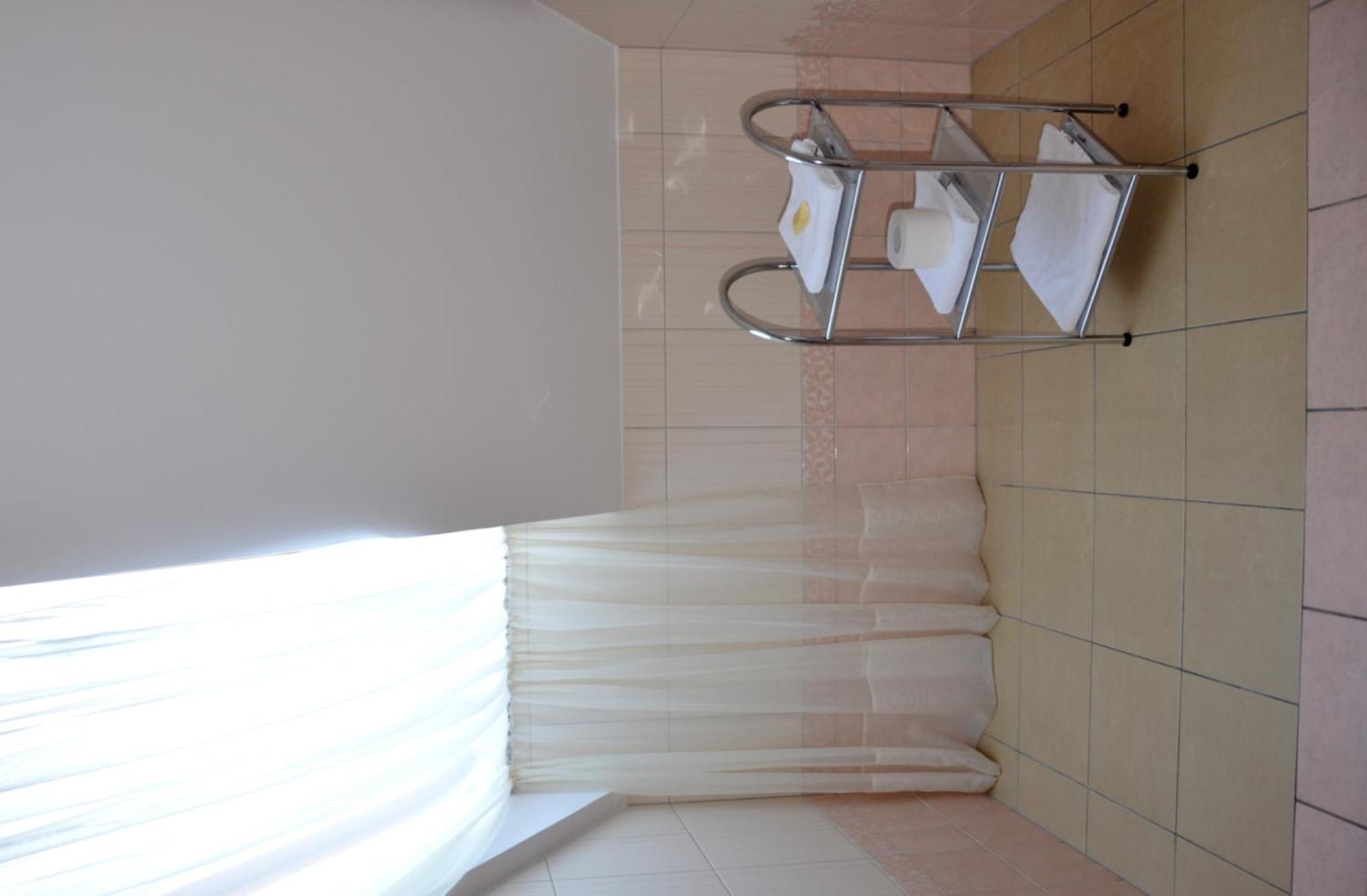 Hotel Nowodworski Lehnice Pokoj fotografie